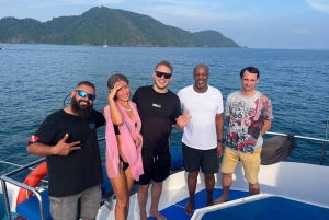 인증된 킹 크루저 난파선과 코독마이에서 즐기는 3가지 재미있는 다이빙