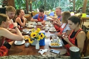 Krabi: Clase de auténtica cocina tailandesa con comida