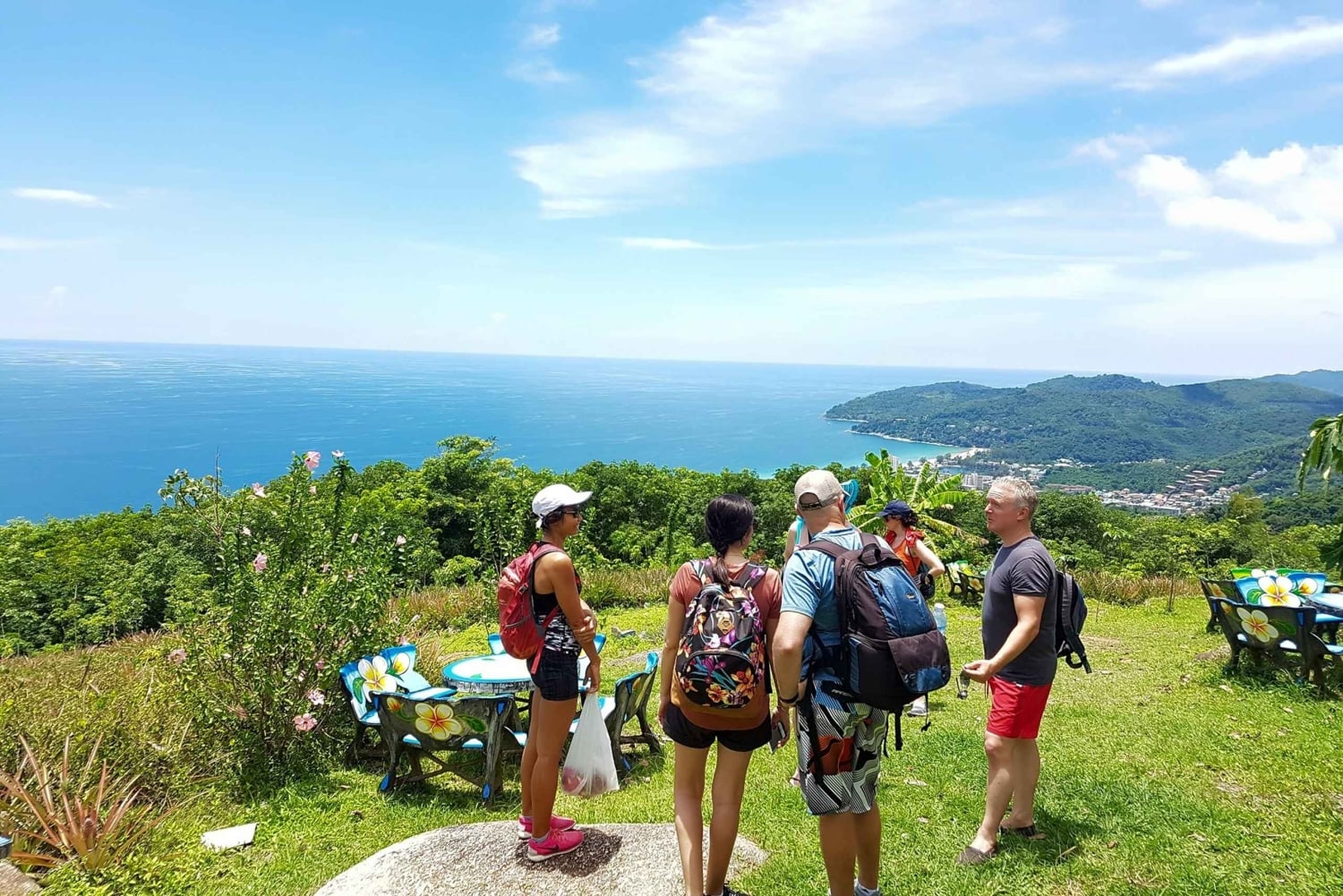 جولة في معبد تمثال بوذا الكبير في الغابة مع الغداء
