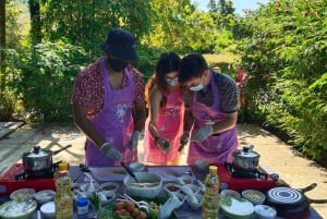 Abendessen aus dem Kochkurs & genießen Sie den lokalen Nachtmarkt