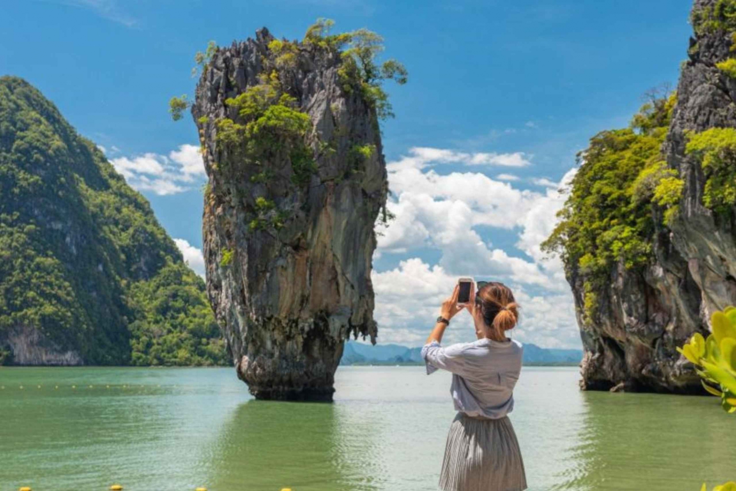 Phuket: Passeio de canoa e lancha James Bond com almoço