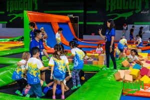 Parque de Atracciones Froggy: Trampolines, Juegos, RV, Parque Infantil