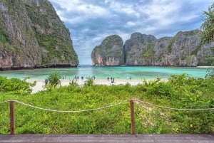 From Khao Lak: Bamboo & Phi Phi Islands, & Maya Bay Day Trip