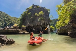 Khao Lak: Premium Tour James Bond & Koh Panyi with Canoeing