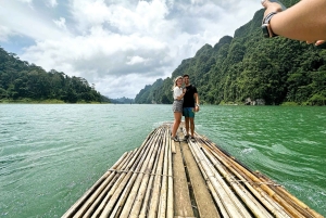 Z Phuket 2-dniowa wycieczka z przewodnikiem po jeziorze Cheow Lan z atrakcjami
