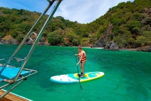 Von Phuket aus: Coral Island Private Longtail Boat Tour