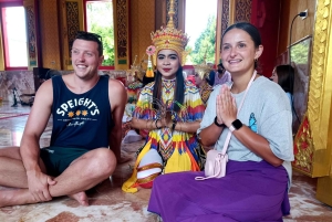 プーケット発：象とウミガメ保護プライベートツアーをご案内します