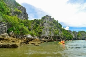 Z Phuket: wycieczka Longtail po Jamesie Bondzie i zatoce Phang Nga