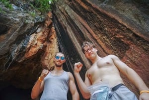 Au départ de Phuket : Baie de Phang Nga 6 - Canoë sur les îles en bateau rapide