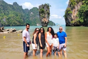 Desde Phuket: Excursión de Aventura en Catamarán por la Bahía de Phang Nga