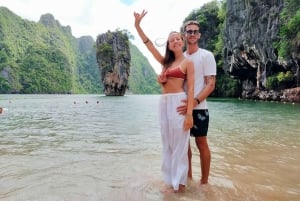 Desde Phuket: Excursión de Aventura en Catamarán por la Bahía de Phang Nga