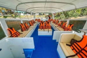 Desde Phuket: Excursión de Aventura en Catamarán por la Bahía de Phang Nga