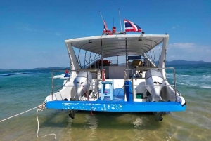 De Phuket: Passeio de Catamarã pela Baía de Phang Nga