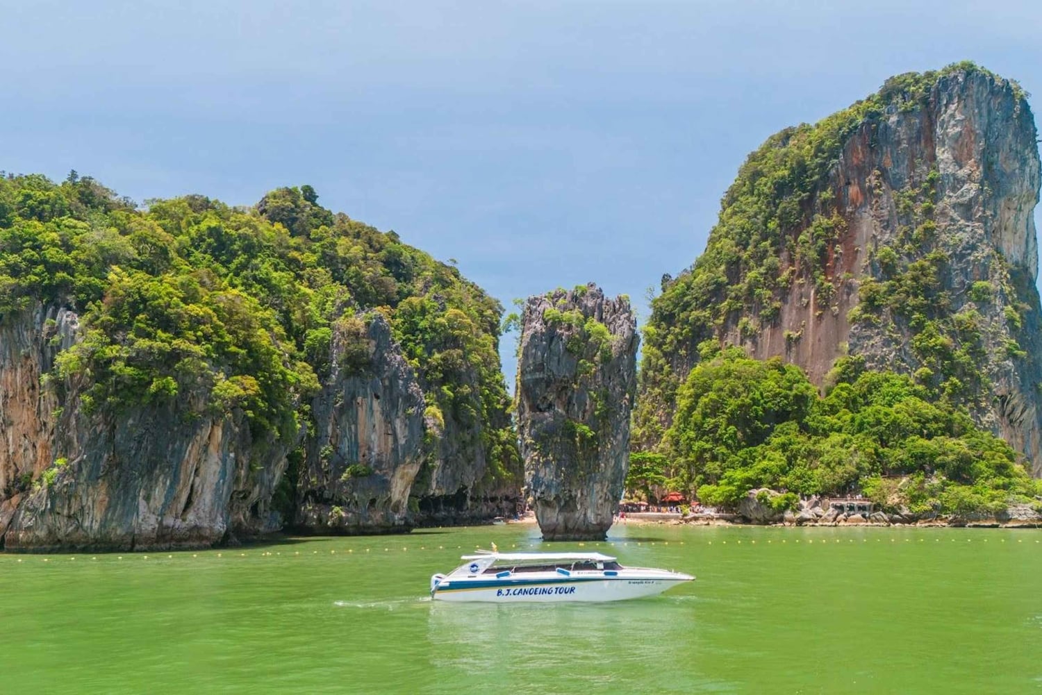 Desde Phuket: Bahía de Phang Nga y isla James Bond en lancha rápida