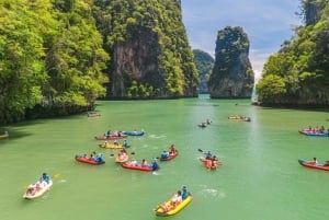 Desde Phuket: Bahía de Phang Nga y isla James Bond en lancha rápida