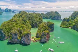Desde Phuket: Bahía de Phang Nga y isla James Bond en lancha rápida