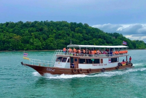 From Phuket: Phanga Nga Bay Boat Day Tour with Lunch