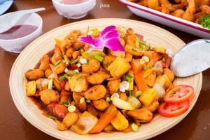 From Phuket: Phanga Nga Bay Boat Day Tour with Lunch