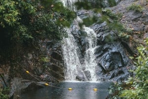 De Phuket: PhangNga, rafting em jangadas de bambu, templo e cascata