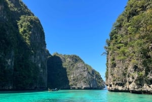 From Phuket: Phi Phi and Maya Bay Snorkeling by Speedboat