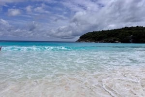 Z Phuket: Wycieczka 1-dniowa na wyspy Raya, Coral i Maiton z transferem