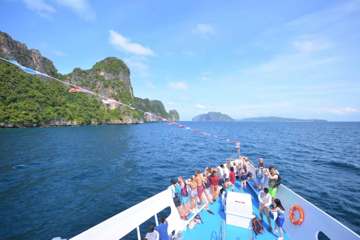 From Phuket: Snorkeling Ferry Cruise to Phi Phi Islands