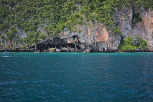 From Phuket: Snorkeling Ferry Cruise to Phi Phi Islands