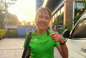 Phuketista: VIP-minibussikuljetus Cheow Lan -järven laiturille