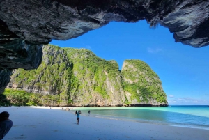 Dia inteiro nas Ilhas Phi Phi + Krabi em lancha particular