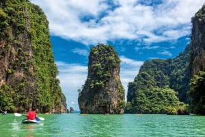 Z Phuket: rejs łodzią motorową po Jamesie Bondzie i zatoce Phang Nga
