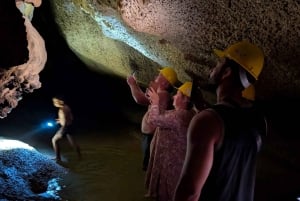 Khao Lak: James Bond, Ko Panyi, tour por la isla de Khai con piragua