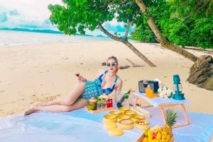 Khao Lak : Excursion privée en bateau à longue queue vers l'île de James Bond