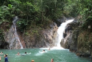 Khao Lak: Rafting em águas brancas, tirolesa e trilha em cachoeira