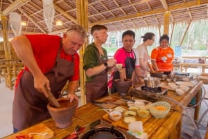 Besuch des ethischen Elefanten-Naturparks Khaolak mit Mittagessen