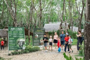 Visita ao Khaolak Ethical Elephant Nature Park com almoço