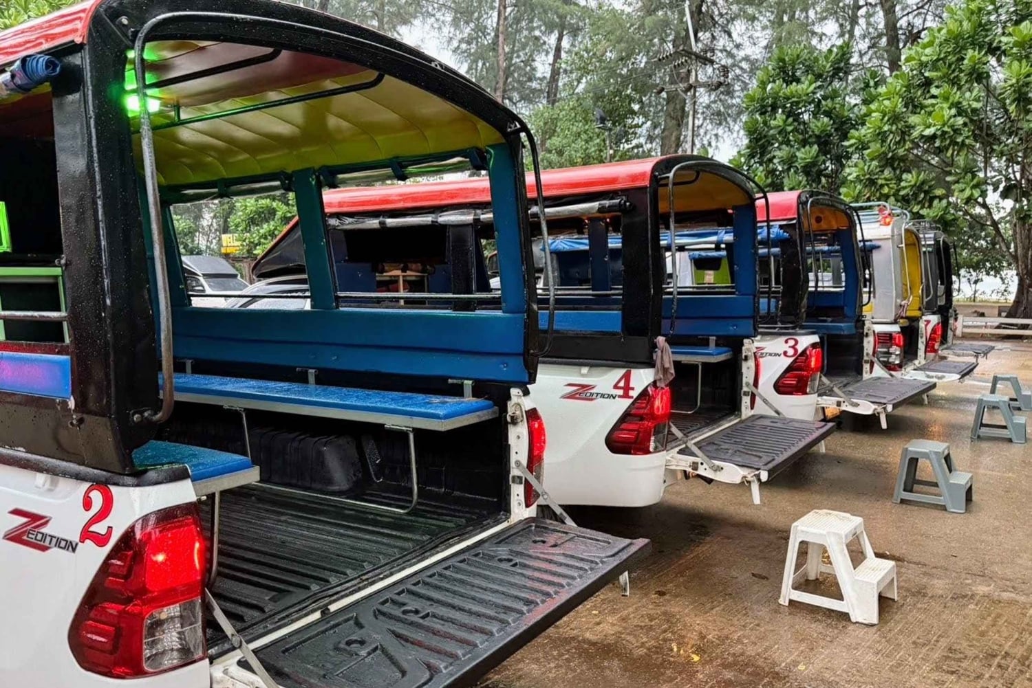 Krabi: Phi Phi Grand 5 Islands Odyssey pikaveneellä