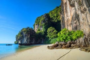 Krabi: Private Luxury Long-Tail Boat to Hong Island