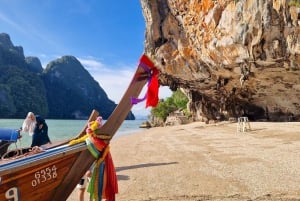 Krabi: Tour privado de un día por James Bond y Koh Panyi con almuerzo