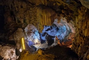 Krabi: Tour privado de un día por James Bond y Koh Panyi con almuerzo