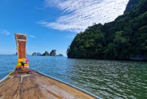 Krabi: Tour privado de un día por James Bond y Koh Panyi con almuerzo