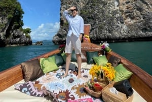 Luxury Lipe Cave + Khai island Long tail boat Half-day