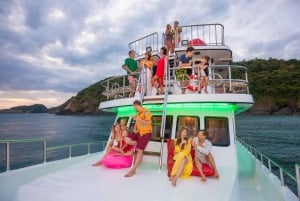 푸켓에서 즐기는 멜로디 선셋 디너 크루즈