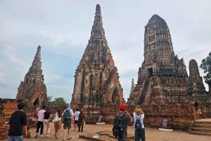 Von Pattaya aus: Private Tagestour nach Ayutthaya mit Bootstour