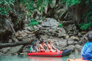 Jednodniowa wycieczka po zatoce Phang Nga i spływ kajakowy dużą łodzią (niezatłoczony)