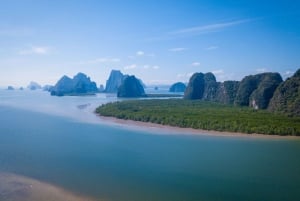 Phang Nga Bay: Early Bird James Bond & Beyond Tour