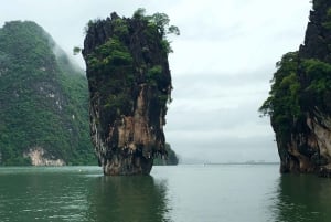 Phang Nga Bay: Early Bird James Bond & Beyond Tour
