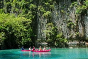 Bahía de Phang Nga: Tour de día completo en kayak en barco desde Phuket