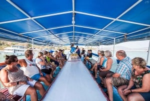 Bahía de Phang Nga: Tour de día completo en kayak en barco desde Phuket