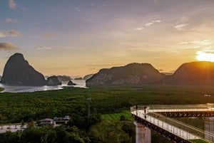 Phang Nga Bay Skywalk på Samet Nangshe med privat transfer