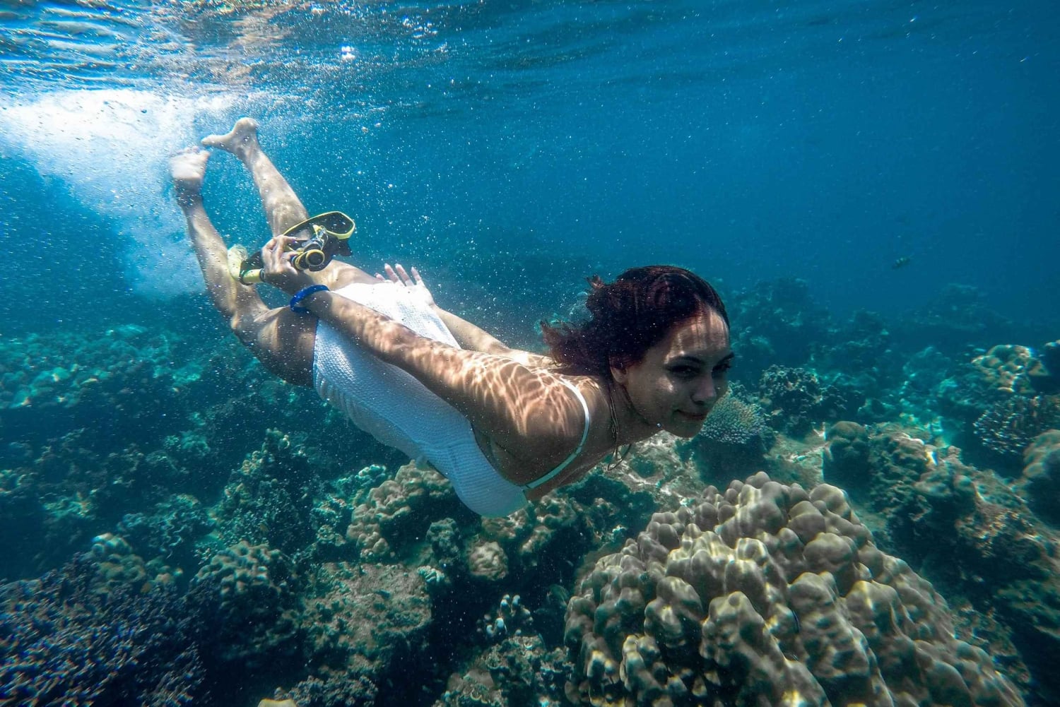 Phuket: 10:00 tur till Phi Phi & Bamboo Island med speedboat